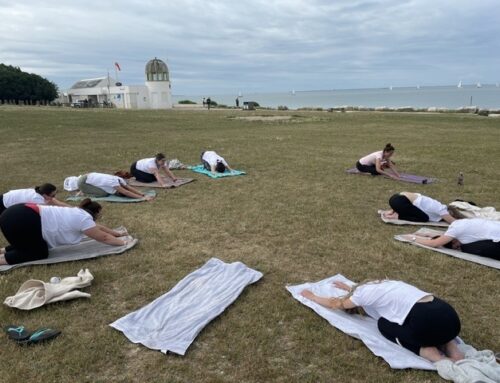 Yoga EVJF
